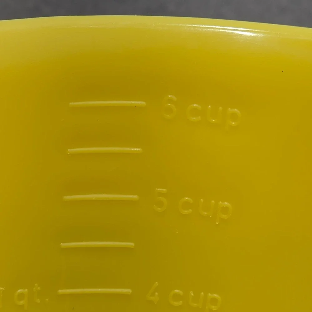 Vintage Tupperware 1.4L Measuring Mixing Pitcher Set Yellow Brown Retro 6 Cup  G